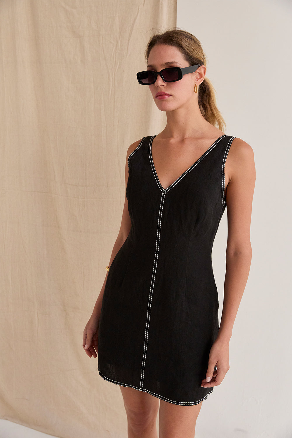 Amara Contrast Stitch V-Neck Linen Mini Dress